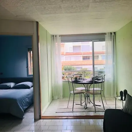 Apartment Spacieux T2 Secteur Falaises